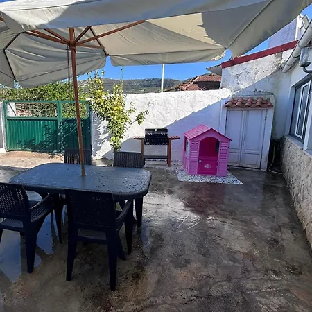 Gæstehus Casinha No Coracao Do Oeste - Ventosa Cadaval